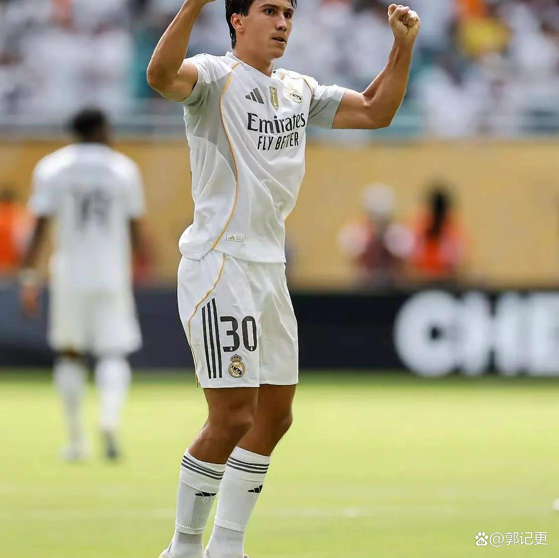 关于皇家马德里力挽狂澜，战至最后一刻的信息