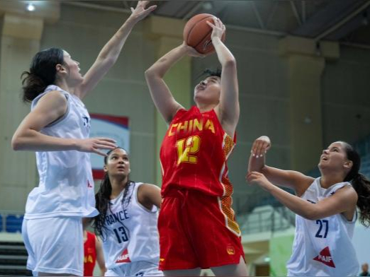 日本篮球队获得激动人心的胜利