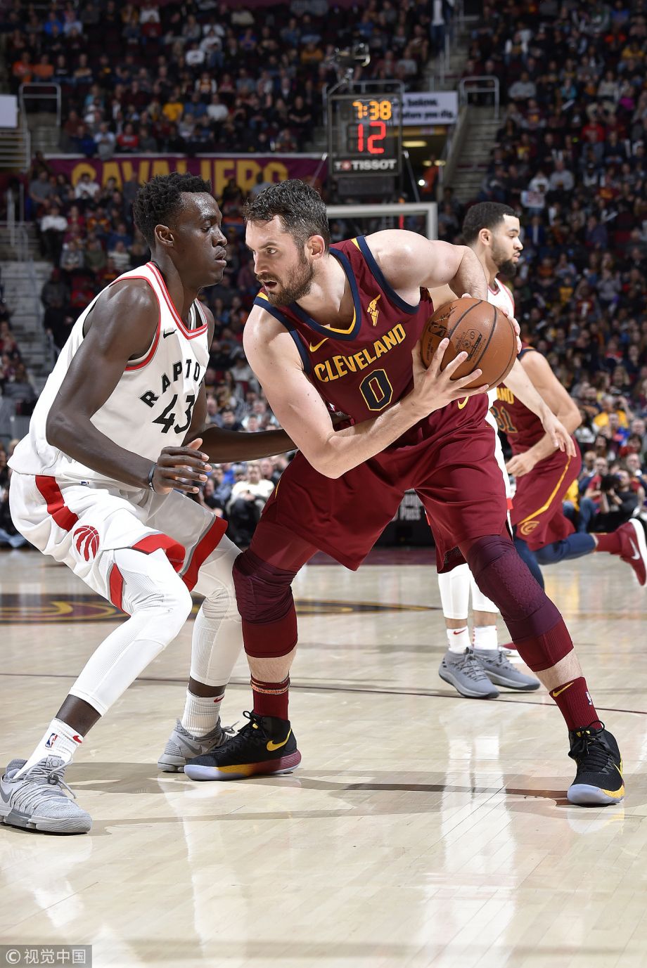 猛龙遭遇骑士逆转，无缘连胜