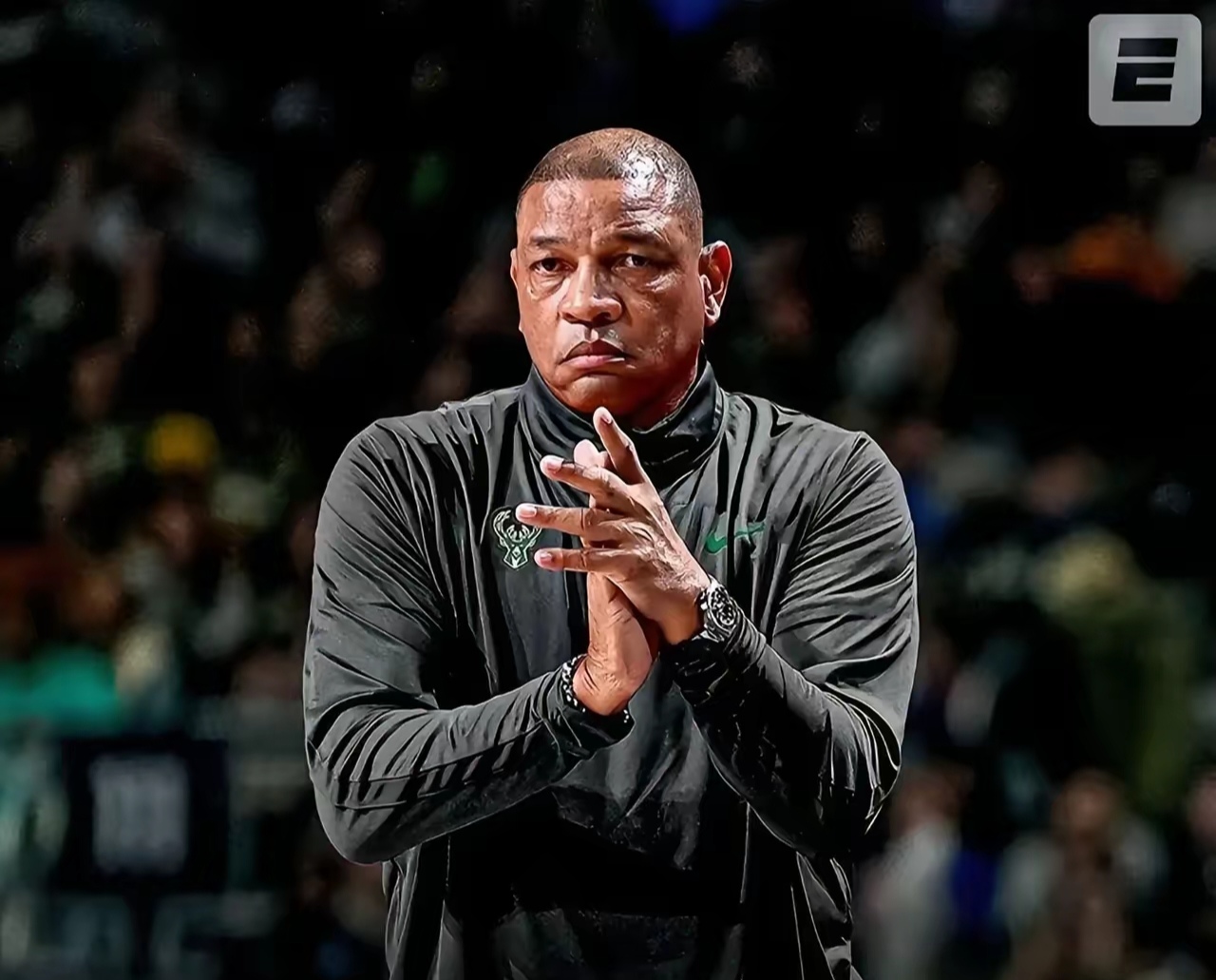 雄鹿惨遭逆转迎两连败 雄鹿惨遭逆转迎两连败