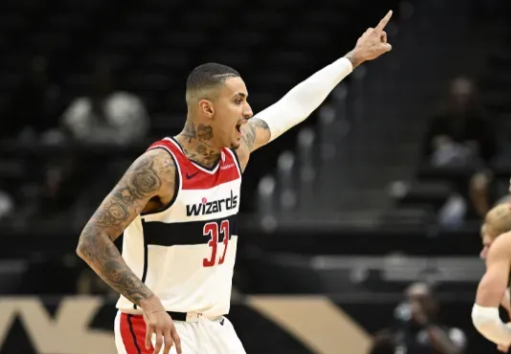 湖人不敌国王,詹姆斯库兹马失手 湖人不敌国王,詹姆斯库兹马失手